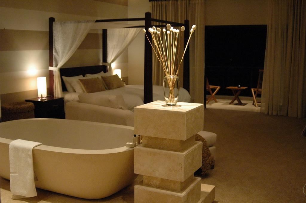 Lodge On The Lake And Wellness Spa Wildernis Room photo